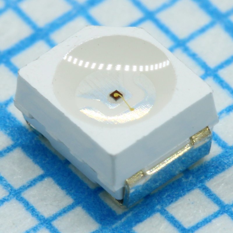 L-T670KYCT ParaLight
