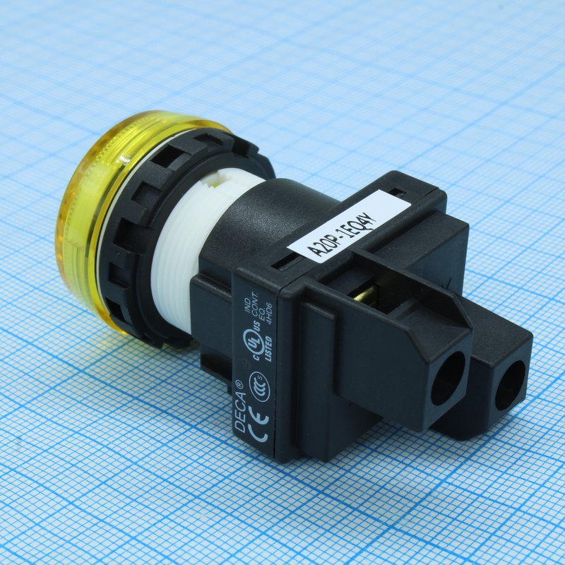 A20P-1EQ4Y Deca SwitchLab