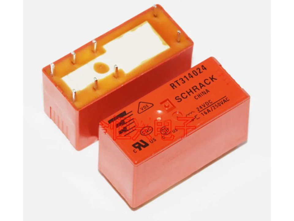 1-1649328-5 TE Connectivity